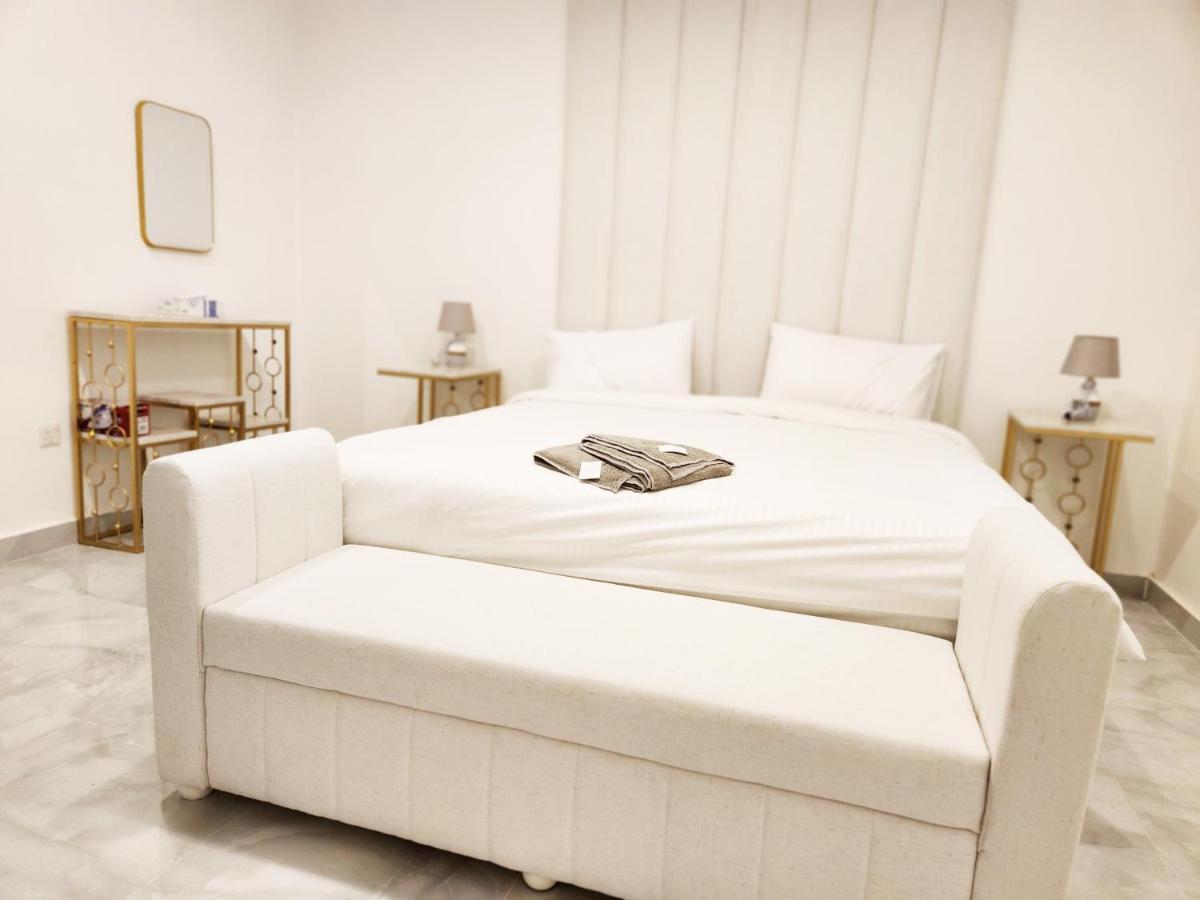 Moods Holiday Homes アル・アイン エクステリア 写真